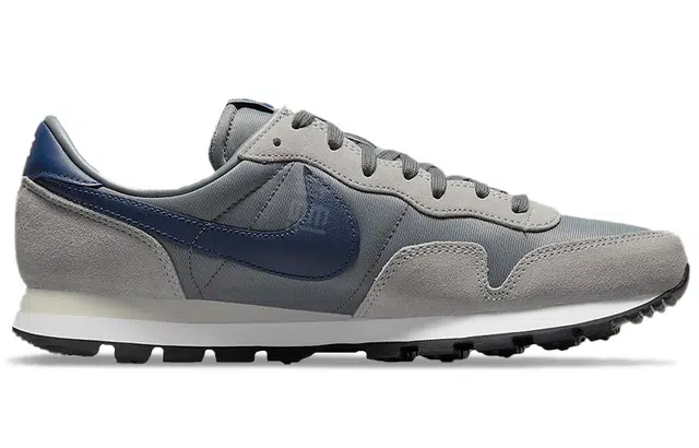 Nike Air Pegasus 83