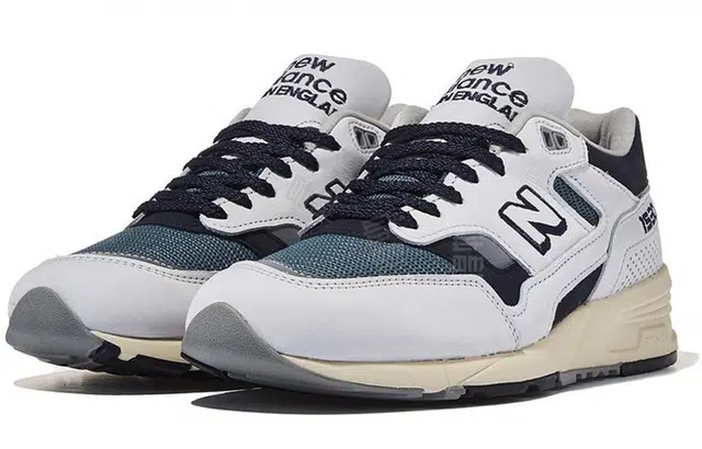 New Balance NB 1530