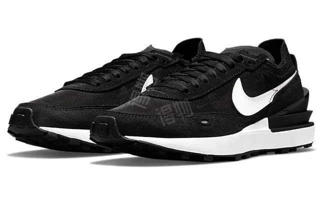 Nike Waffle One
