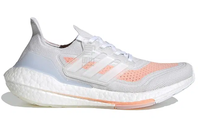 adidas Ultraboost 21