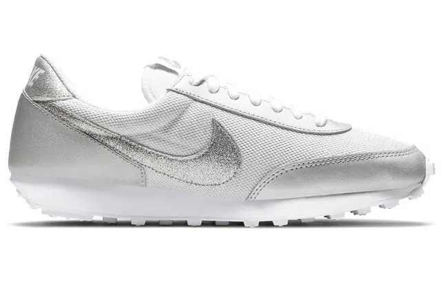 Nike Daybreak