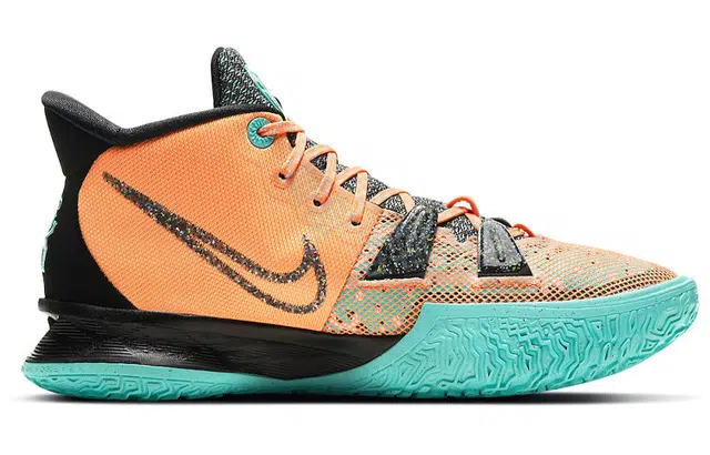 Nike Kyrie 7 "Play for the Future"