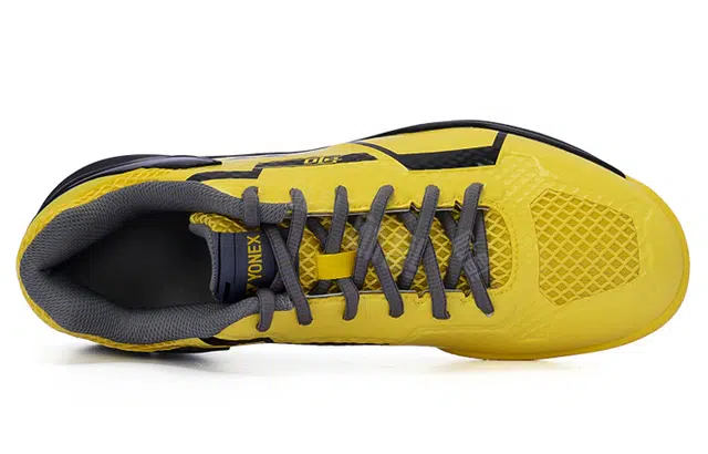 YONEX Power Cushion