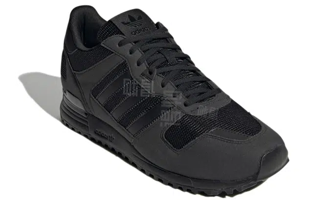 adidas originals ZX 700