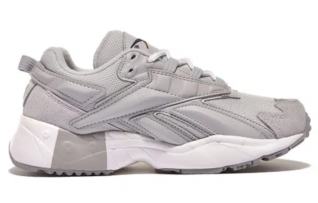 Reebok Interval 96