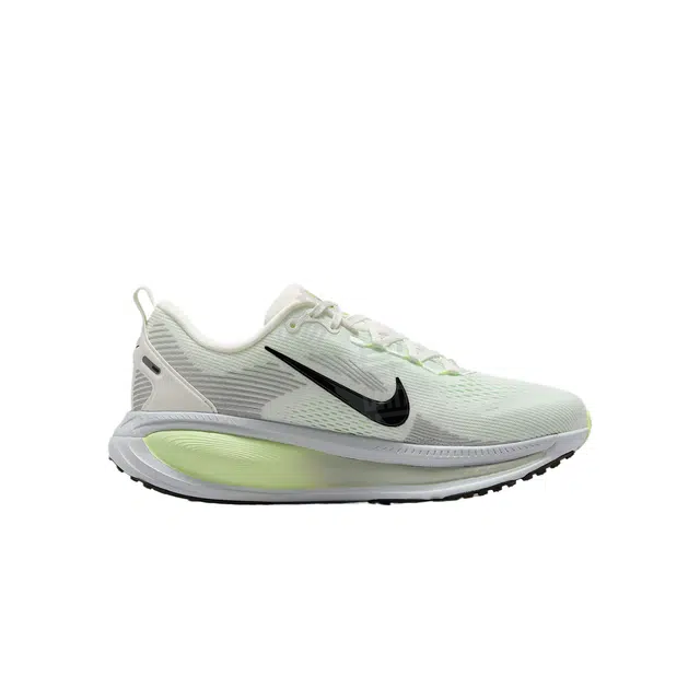 Nike Vomero 18