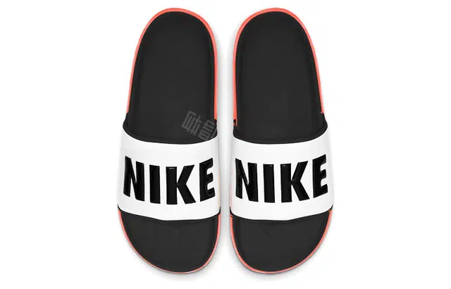 Nike Offcourt