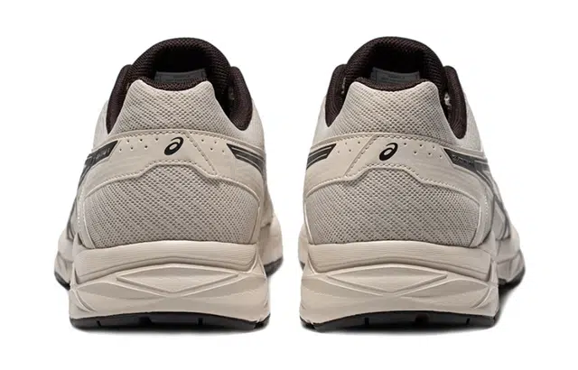 Asics Gel-Contend 4