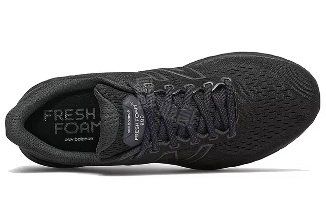 New Balance NB 880 v11