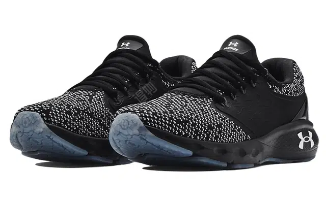 Under Armour Charged Vantage Knit