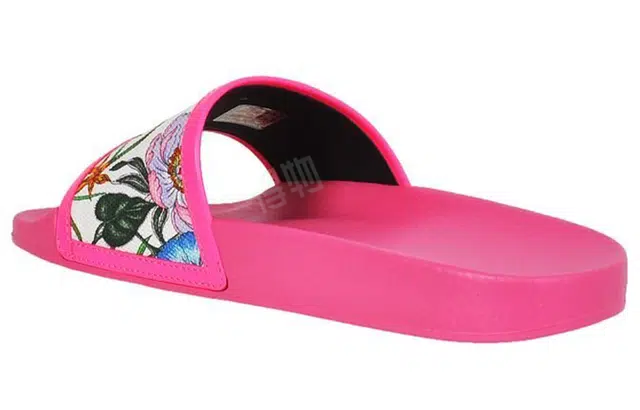 GUCCI Pursuit Pool Slide 'Pink Floral'