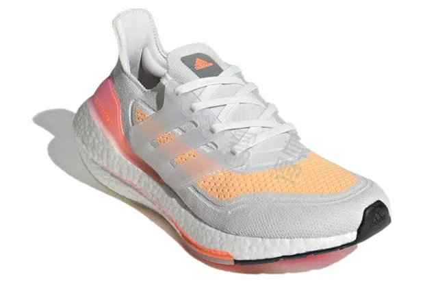 adidas Ultraboost 21