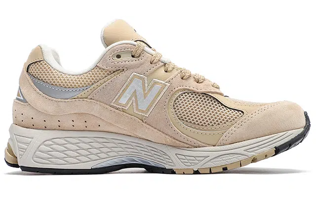 New Balance NB 2002R