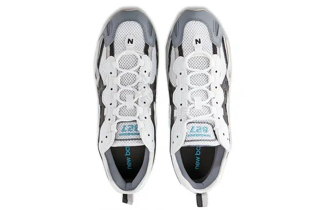 New Balance NB 827