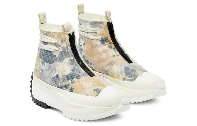 Converse Run Star Hike