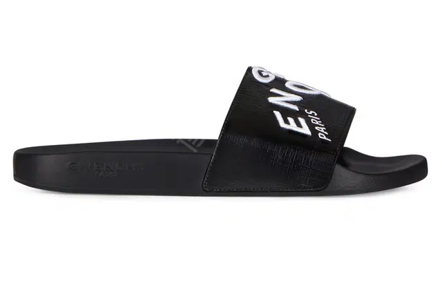 GIVENCHY