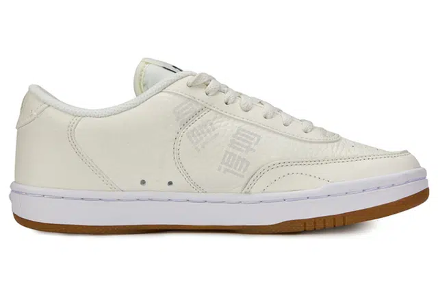 Nike Court Vintage PRM