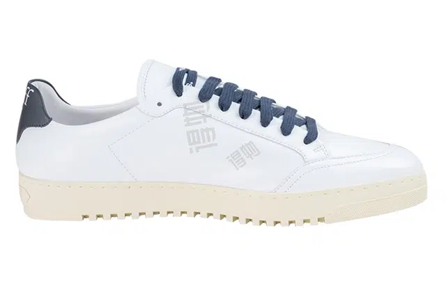 OFF-WHITE