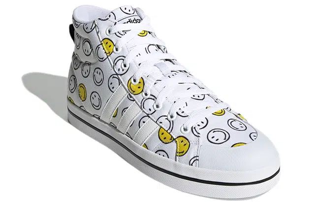 SMILEY x adidas neo Bravada