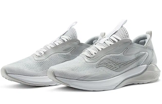 Saucony Humming