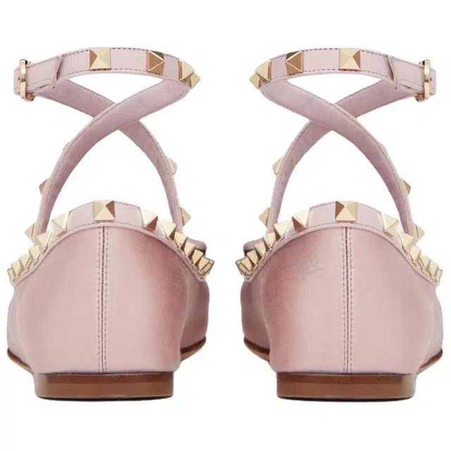 Valentino Rockstud