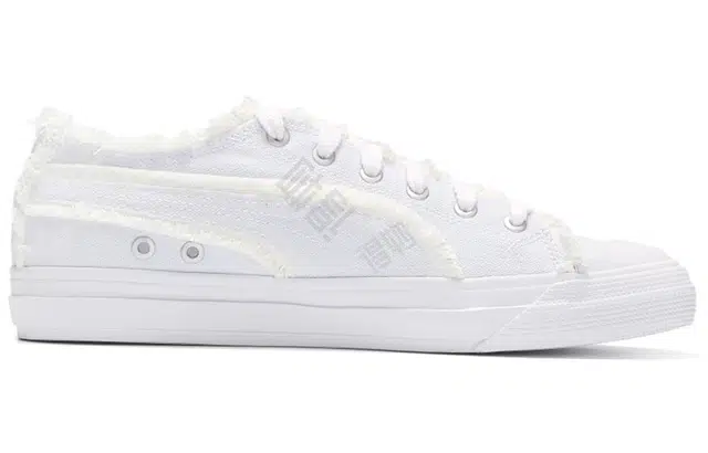 PUMA Capri Raw Cut