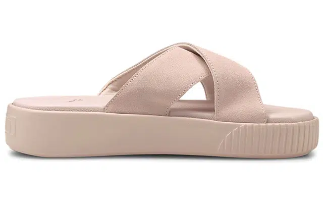 PUMA Platform Suede