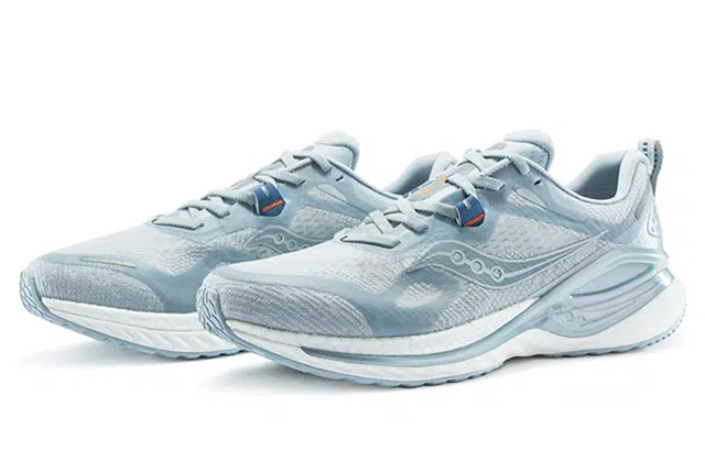 Saucony Phoenix Inferno 1