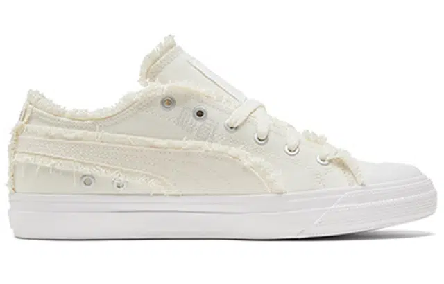 PUMA Capri Raw Cut