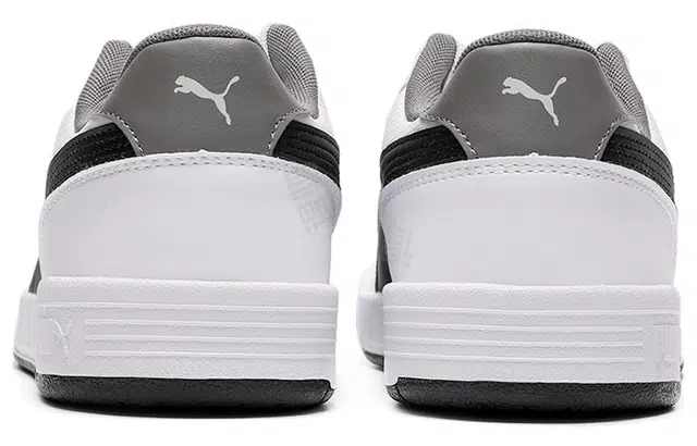 PUMA Caracal Style