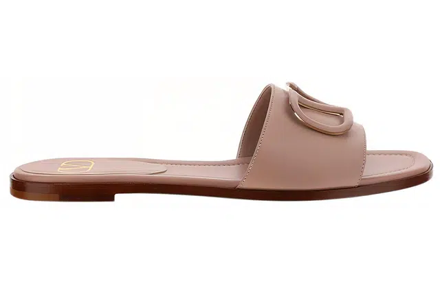 Valentino Vlogo Signature