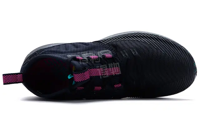 New Balance Cypher Run