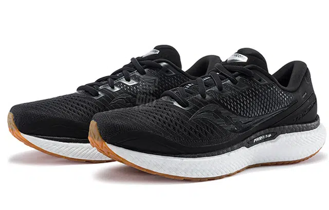 Saucony Triumph 18