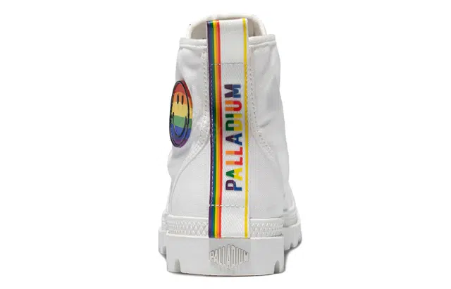 Palladium Pampa Smiley Pride