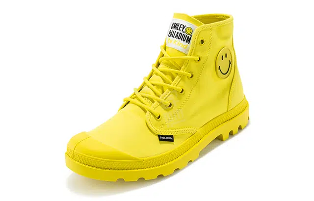 SMILEY x Palladium