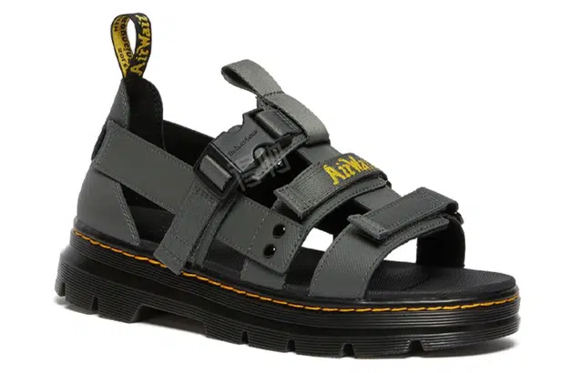 Dr.Martens