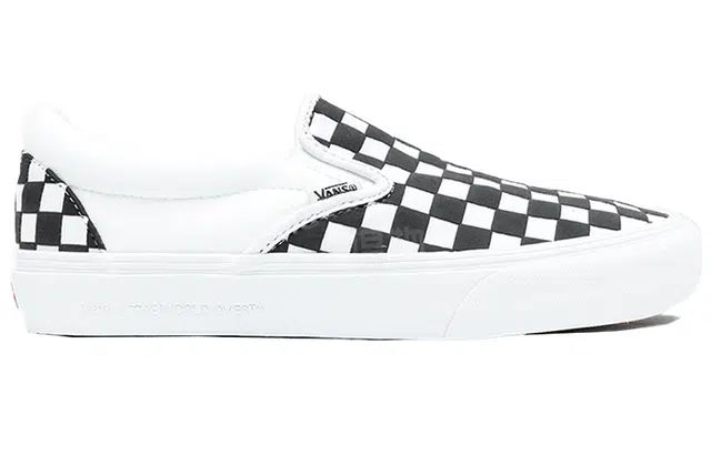 Ubiq x Vans slip on Vlt Lx