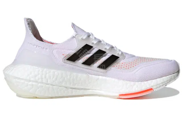 adidas Ultraboost 21