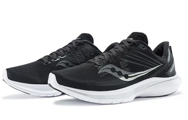 Saucony Kinvara 12 M