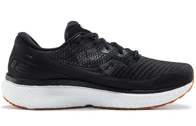 Saucony Triumph 18