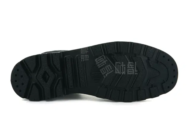 Palladium Pampa Hi Zip Cvs