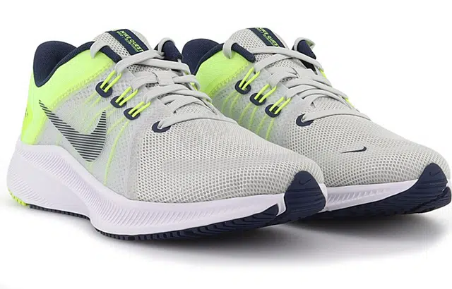 Nike Quest 4
