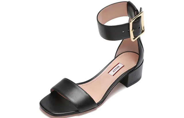 BALLY Janise