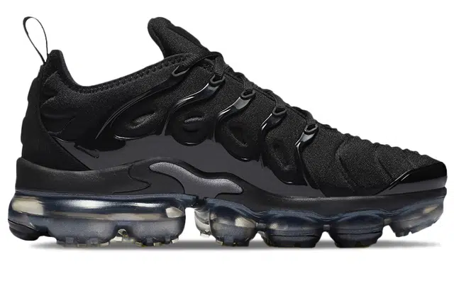 Nike Vapormax Plus Triple Black