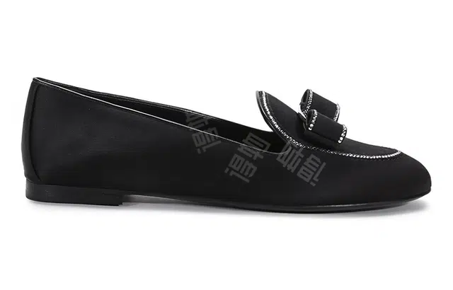 FERRAGAMO Vara Bow