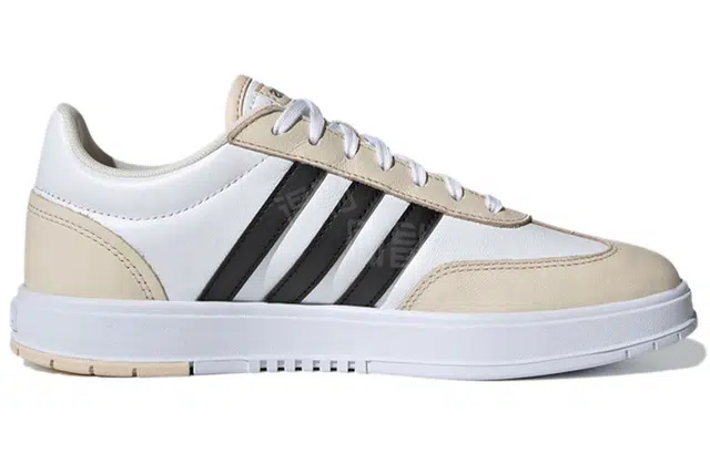 adidas neo Gradas