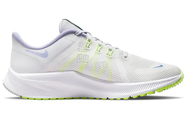Nike Quest 4
