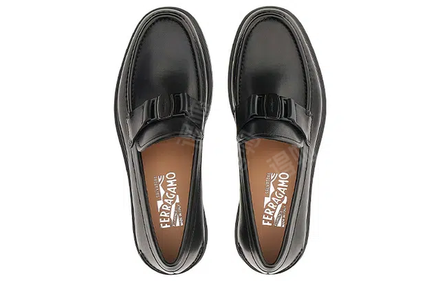 FERRAGAMO Vara