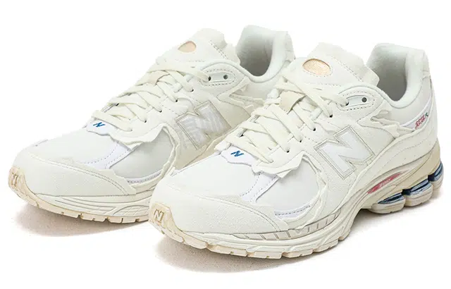 New Balance NB 2002R "refined future"