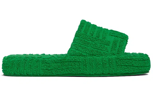 Bottega Veneta Resort Sponge